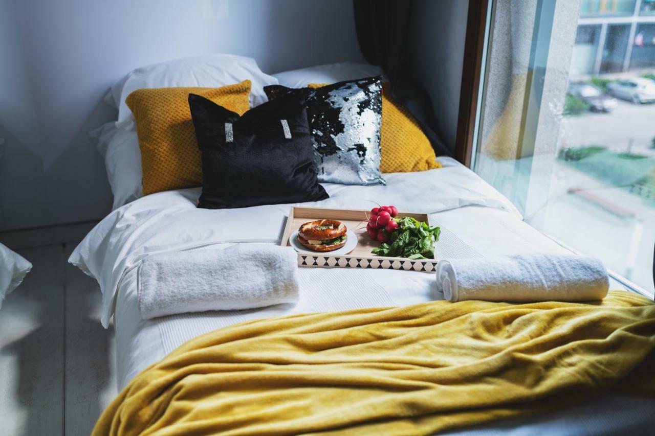 Kolejowa 45A P&O Corporate Accommodation วอร์ซอ ภายนอก รูปภาพ